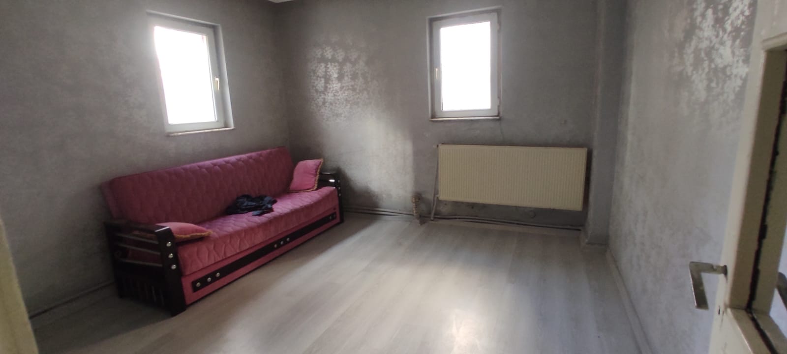 DADAŞKENT'TE SATILIK BODRUM KATI